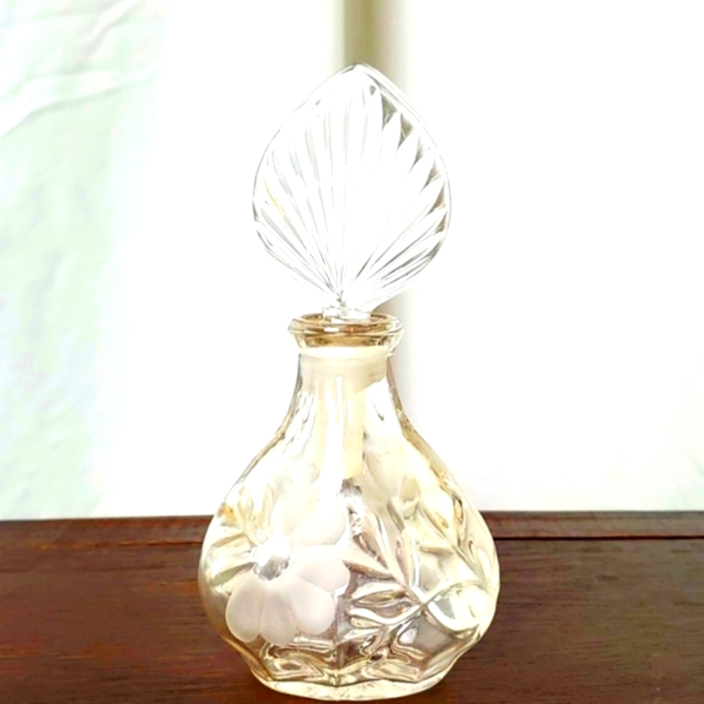 Perfume decanter